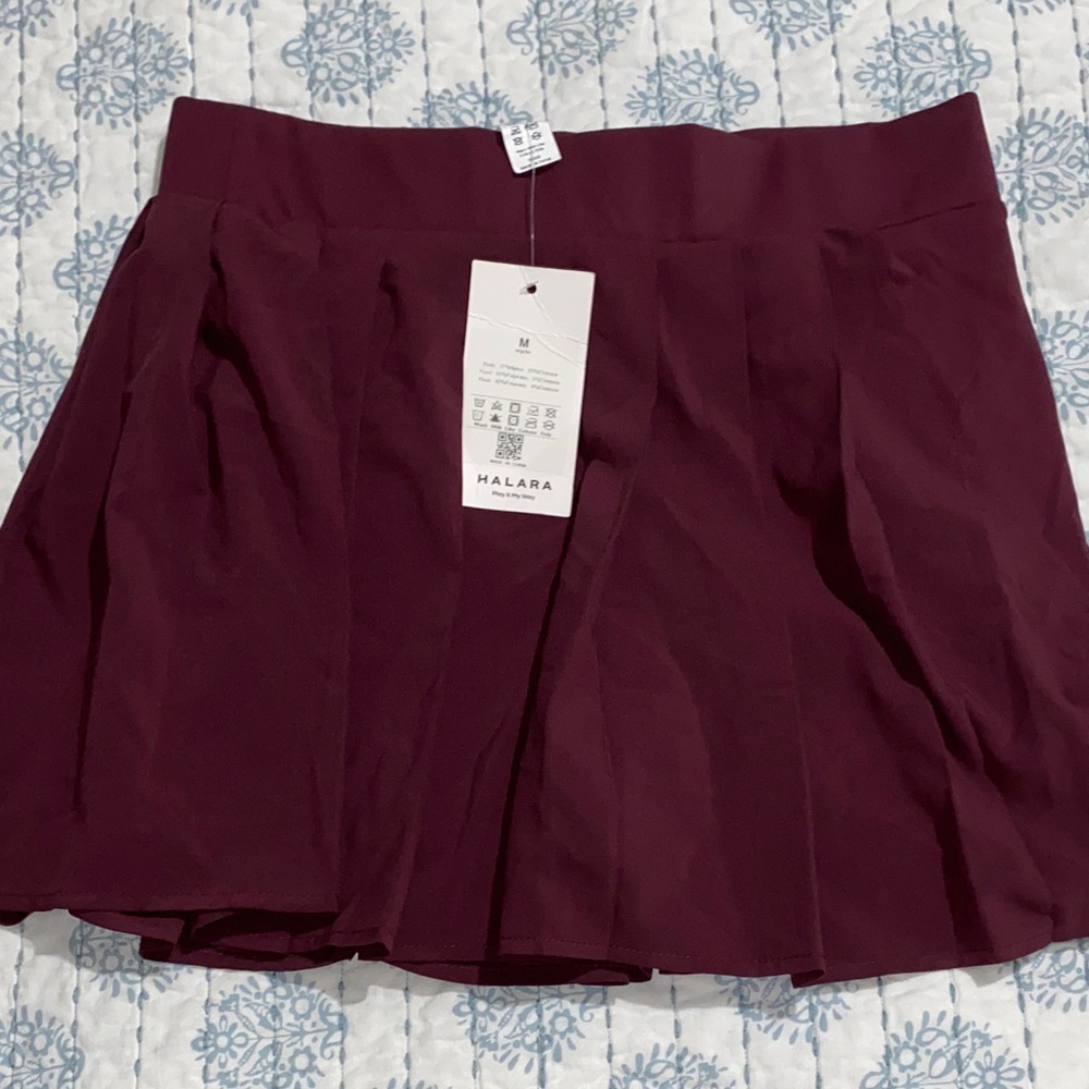 Balata pleated athletic skort with built in shorts women’s size medium